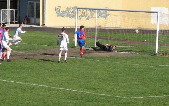 Fudbaleri Jedinstva poraženi od Grblja
