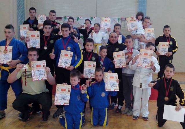 Bjelopoljski džudisti osvojili brojne medalje Bjelopoljski džudisti osvojili brojne medalje